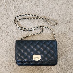 Black Quilted Gold Chain Bag